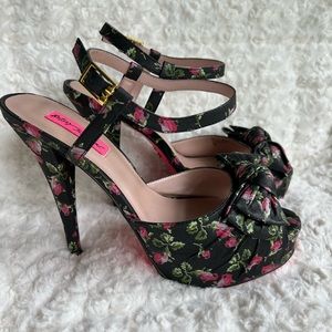 Betsey Johnson Haylie Floral Heels
